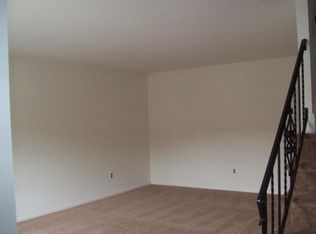 22 Fitzwatertown Rd UNIT D7, Willow Grove, PA 19090