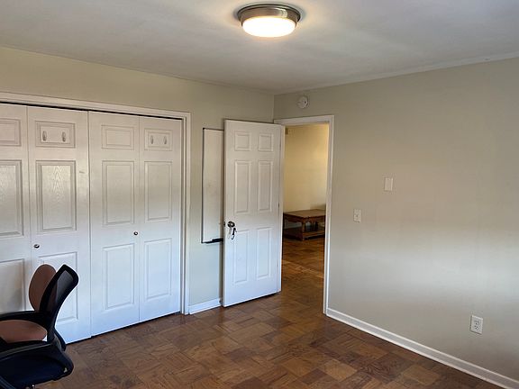 5th image of 4313 Knox Rd APT 615