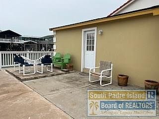 2nd image of 1010 Pompano Ave