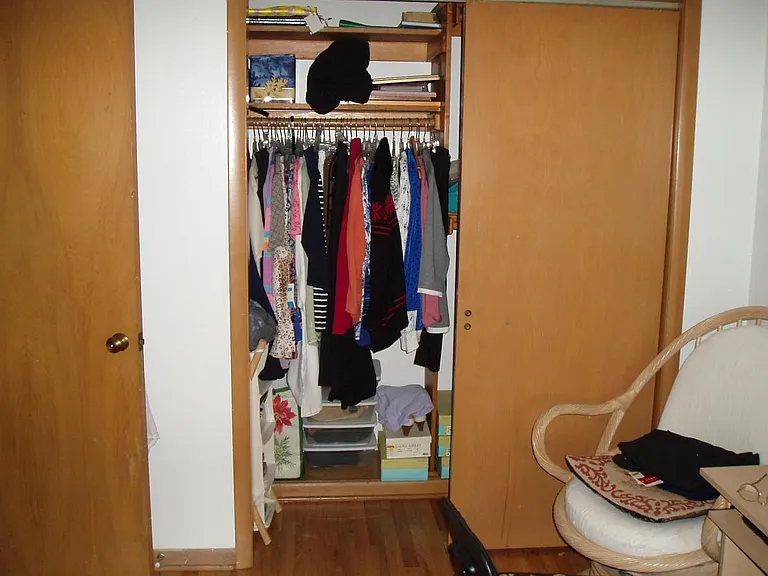 406 E Henry Clay St — Photo 19