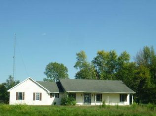 11854 Catholic Cemetery Rd, Glenarm, IL 62536