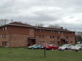 205 Industrial Dr #24, Verona, WI 53593