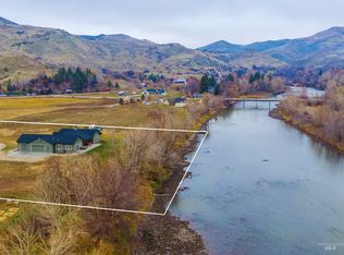 3960 Birch Ln, Emmett, ID 83617
