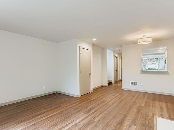 4th image of 195 Wildwood Blvd SW APT 1