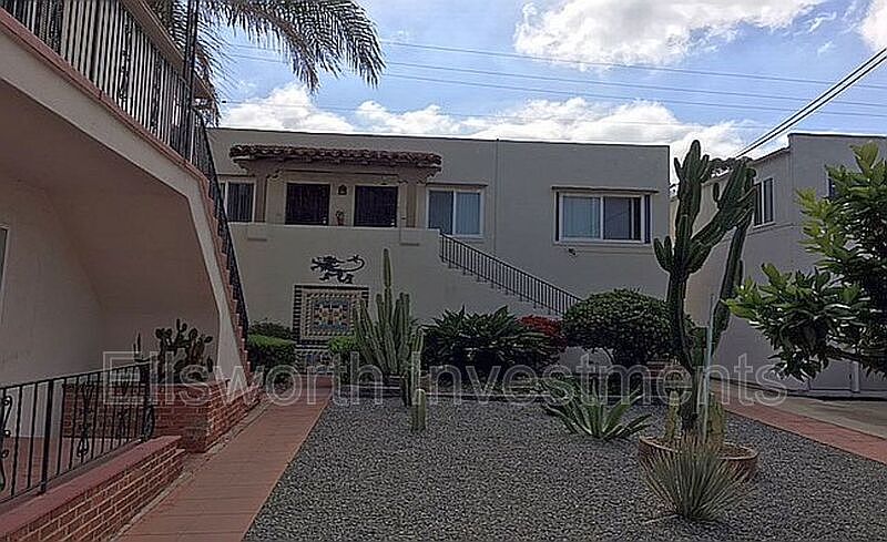 1st image of 3517 Park Blvd
