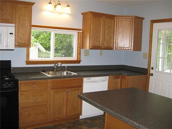 Nice kitchen with appliances