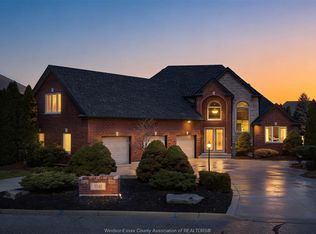 1040 Chelsea Park Way, Lakeshore, ON N8L0W1