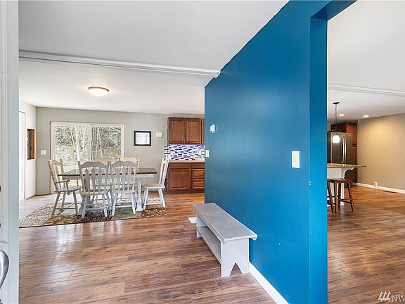 2nd image of 36706 Meridian E