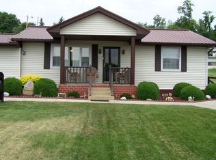 10043 Mayo Trail Rd, Catlettsburg, KY 41129