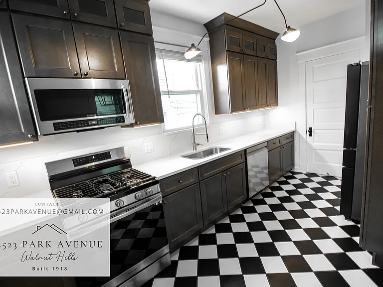 2523 Park Ave — Photo 12