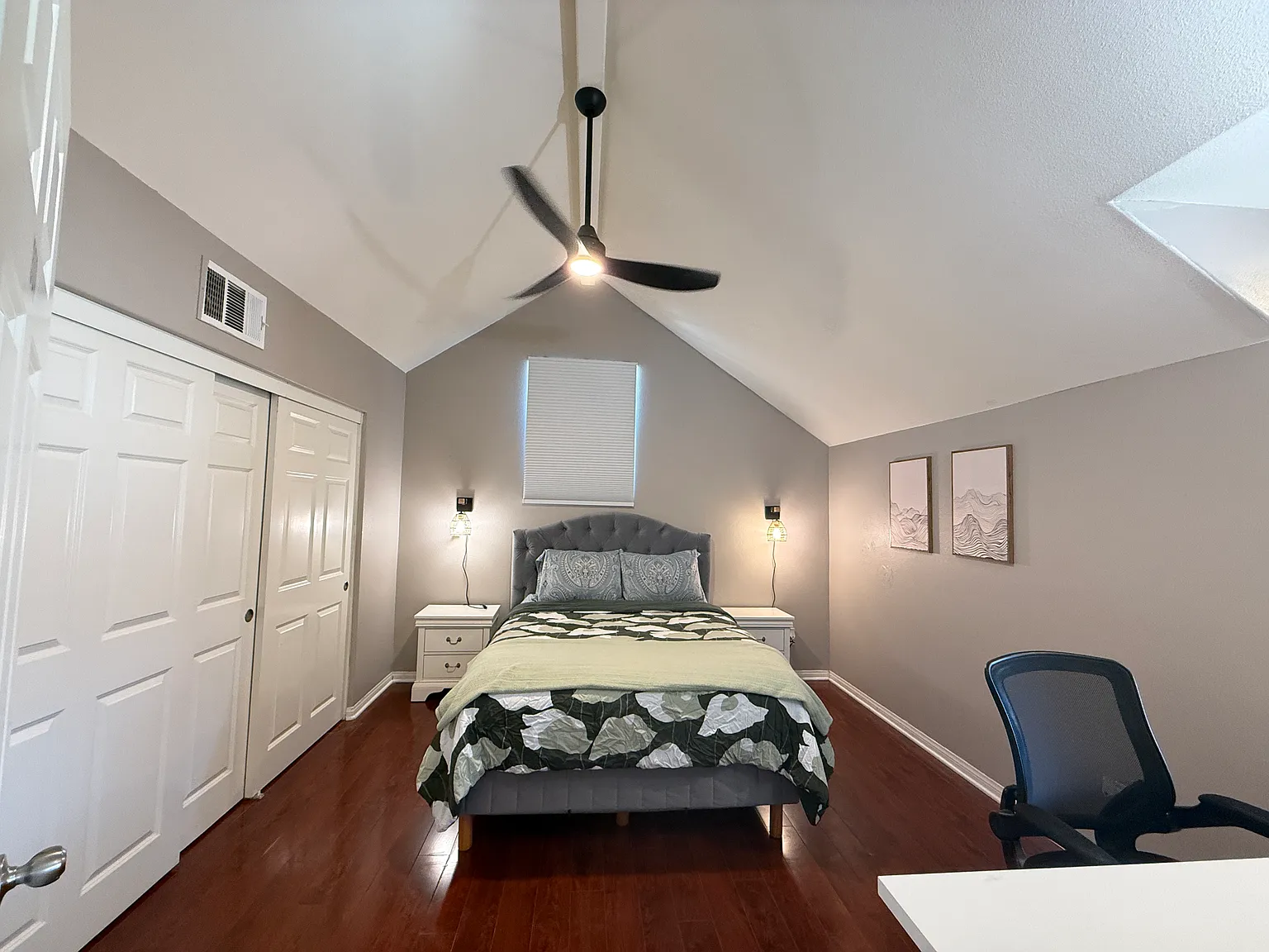 13885 Camp Rock St — Photo 1