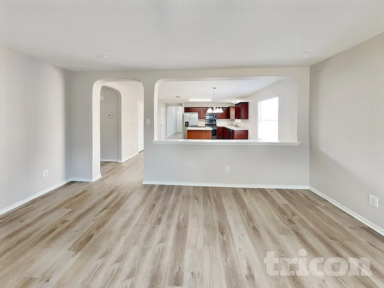 231 Cardinal Way — Photo 3