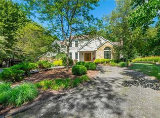 5708 Oakhill Rd, Gibsonia, PA 15044