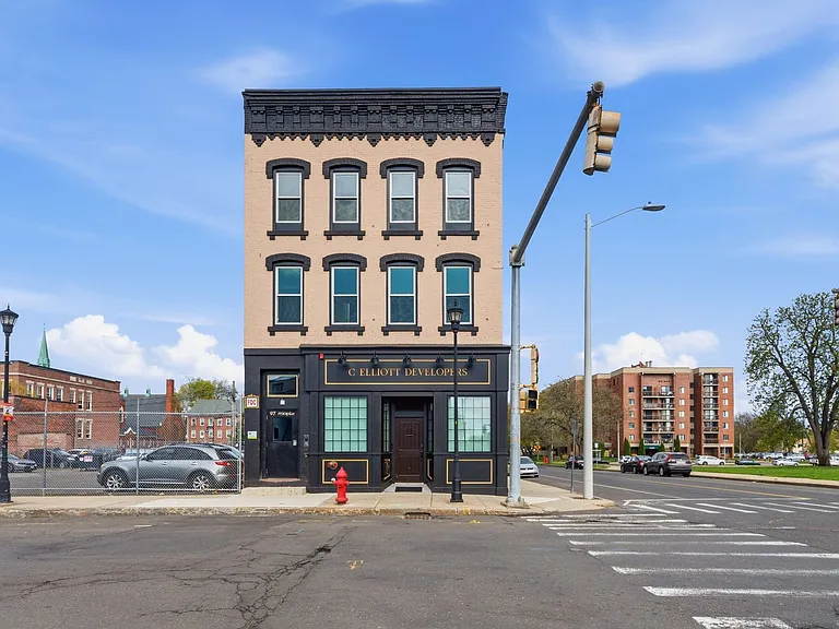97 Maple street /174-180 Lyman Street — Photo 11