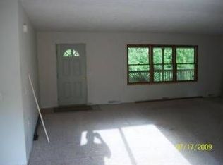 1295 Bowers Rd, Lapeer, MI 48446