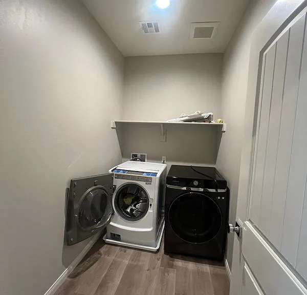 8311 Jean Anne St — Photo 17