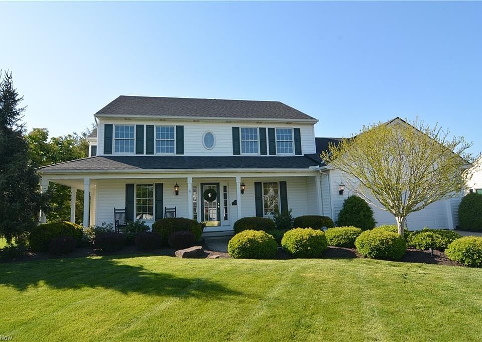 1st image of 35888 Wyndemere Way