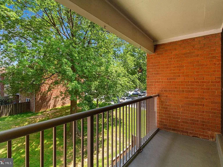 728 Quince Orchard Blvd #201 — Photo 16