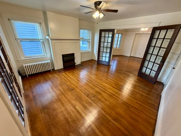 218 Hastings St #2, Pittsburgh, PA 15206