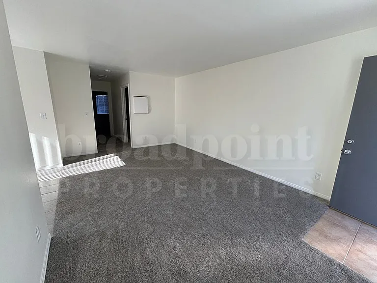 339 W 15th Ave #3 — Photo 2