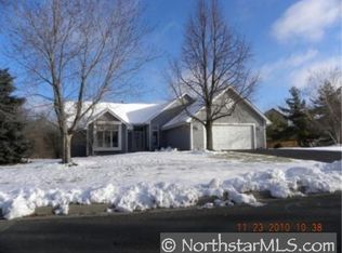 2004 Great Oaks Dr, Burnsville, MN 55337