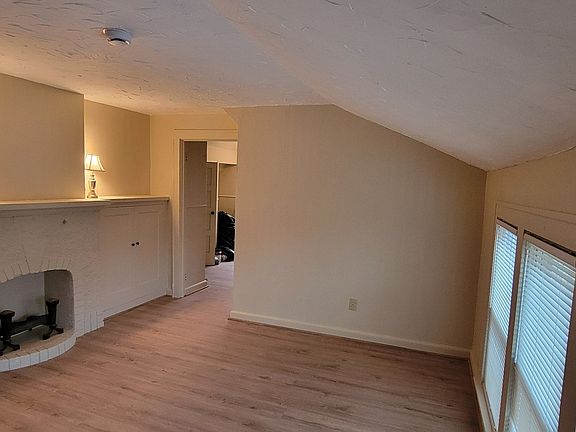 4th image of 150 Park St #3