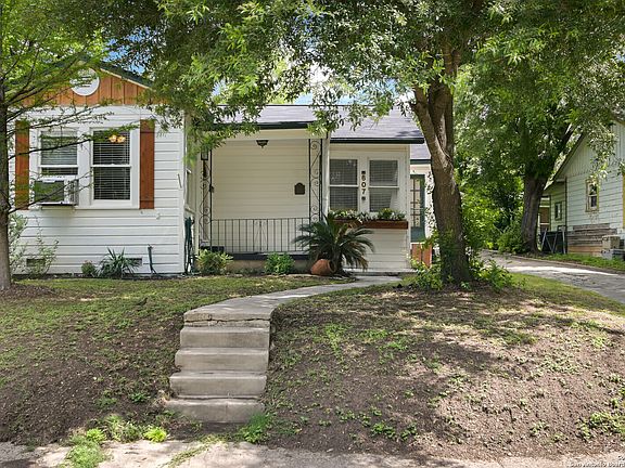 2nd image of 607 W HUISACHE AVE