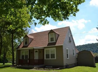 1723 Midland Beaver Rd, Industry, PA 15052