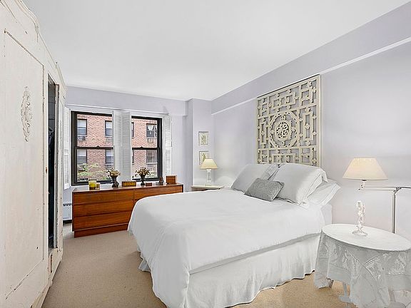 3rd image of 2 Tudor City Pl APT 1FS