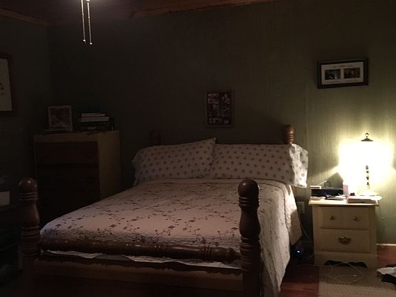 5th image of 150 Katherine Dr