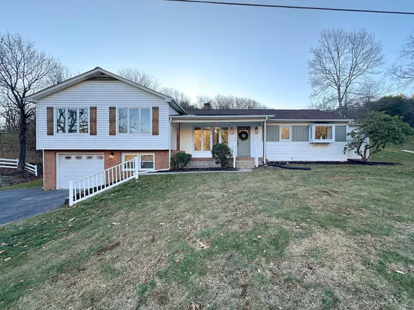 1272 Hankey Mountain Hwy, Churchville, VA 24421
