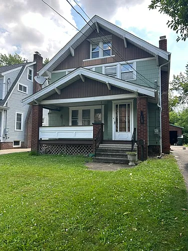 1719 8th St Photo 1