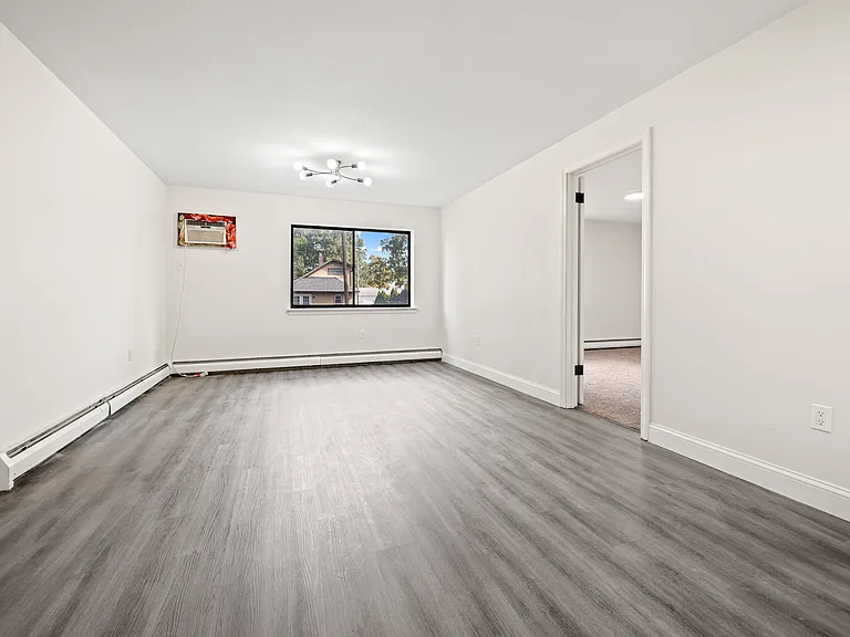 18 Signor St #10 — Photo 1