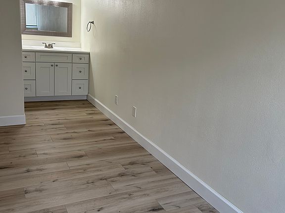 5th image of 2758 Foxfire Ct