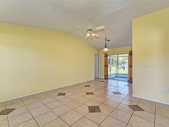 5th image of 3184 W Price Blvd