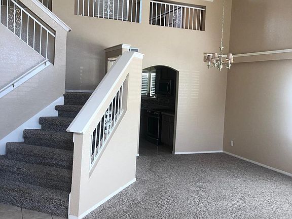 2nd image of 7991 Crescent Moon Ct