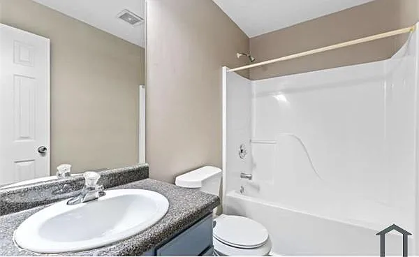 930 Hall St NW — Photo 13