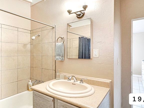 5th image of 2831 N Castro Ave APT 2