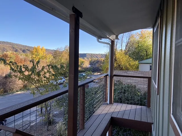 2 bed, 810 sqft, $2,100 — Photo 3