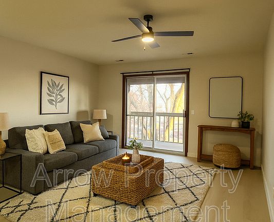 2nd image of 515 W Saunders Ave #22