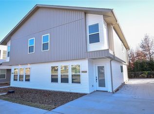3023-3025 W Sandra St #1-2, Fayetteville, AR 72704