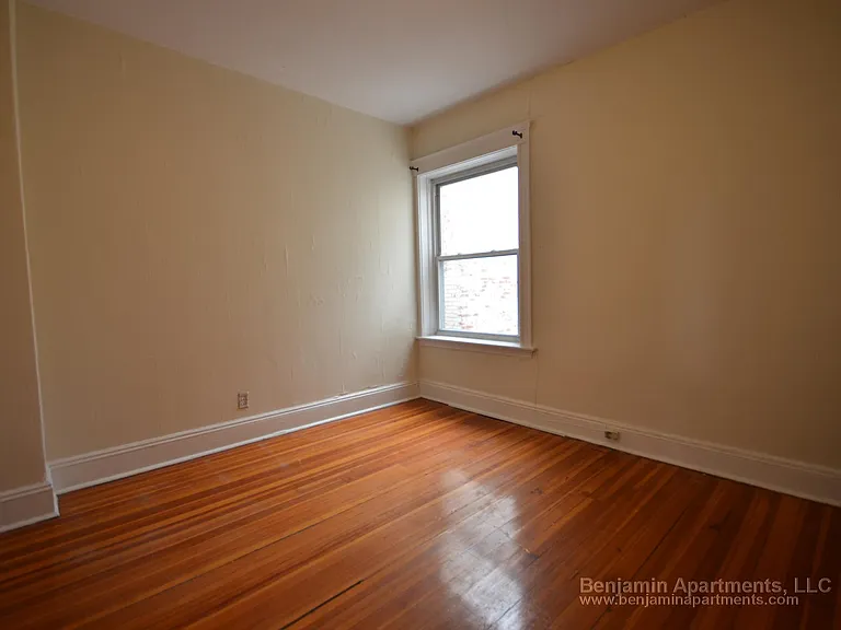 11 Mount Hood Rd #B — Photo 7