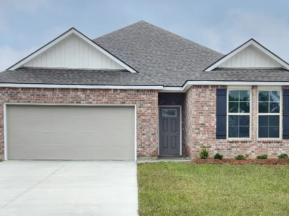 65333 Tribute Dr, Lacombe, LA 70445