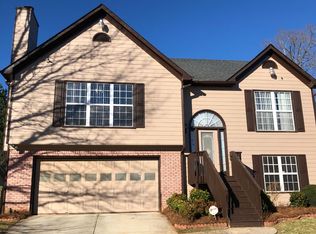 1025 Hillary Ln, Lawrenceville, GA 30043