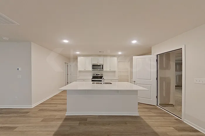 113 Inez Ave — Photo 7