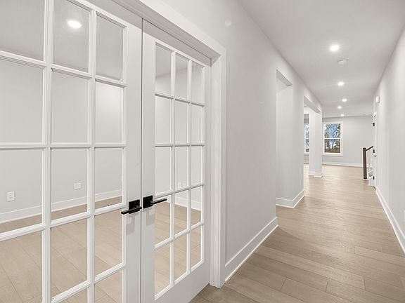 3rd image of 842 Silva Loop Lot 162