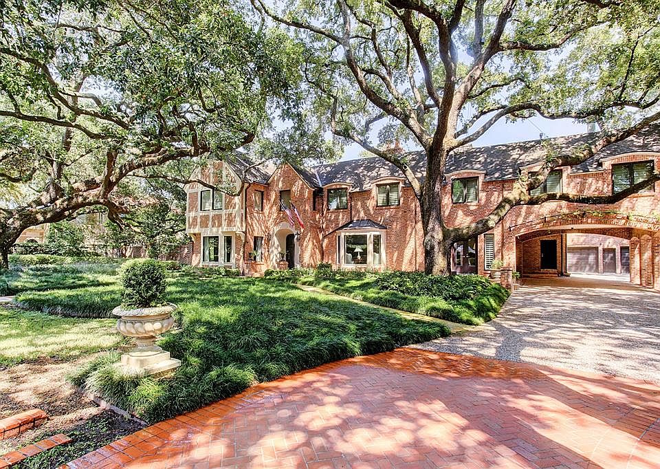 3372 Del Monte Dr, Houston, TX 77019 | Zillow