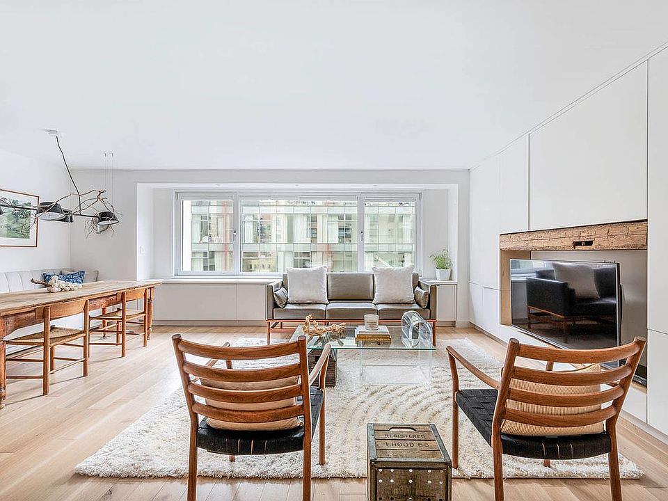 1st image of 1065 Park Ave #7BC