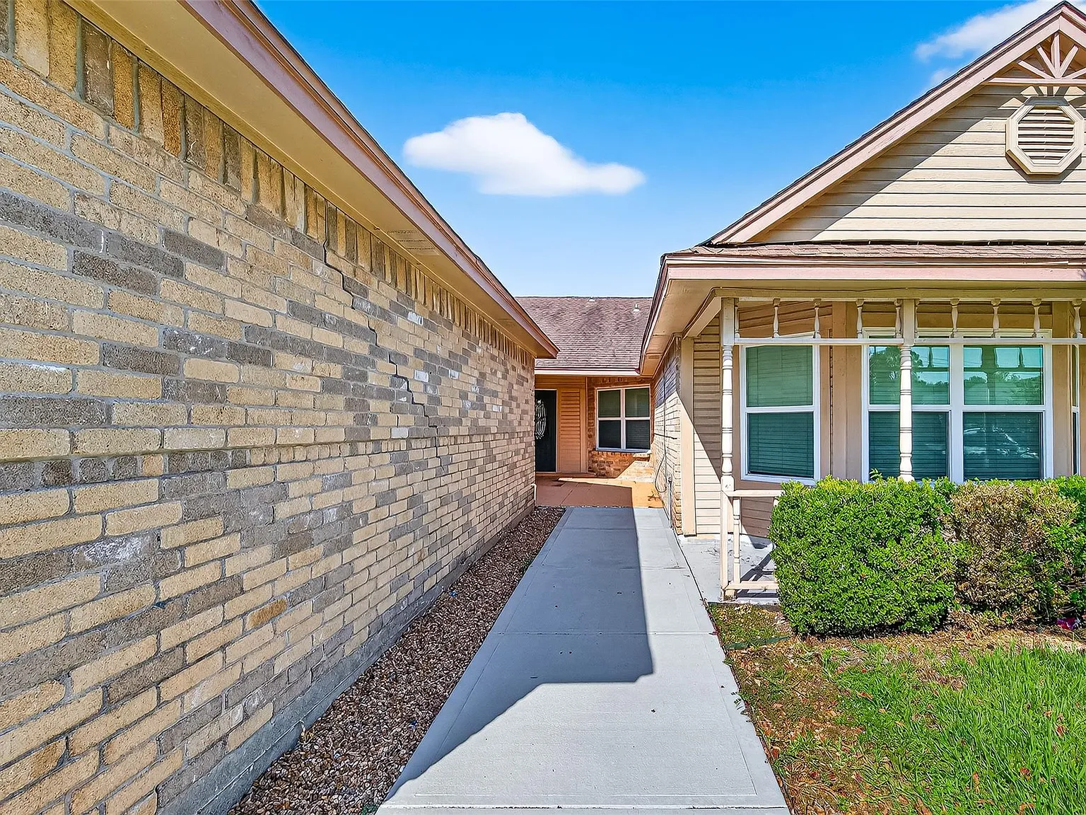 3 bed, 2.0 bath, 1777 sqft, $1,750 — Photo 4