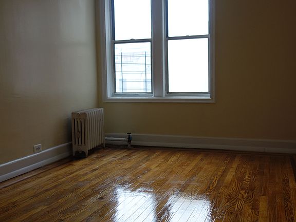 2nd image of 35 E 176th St APT 6K